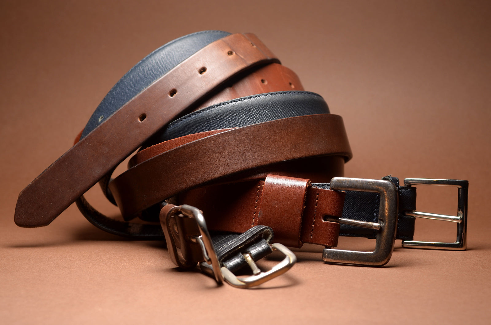 USA-Made Leather Gun Belts Under $200: Comparing Everyday and Reinforced Options